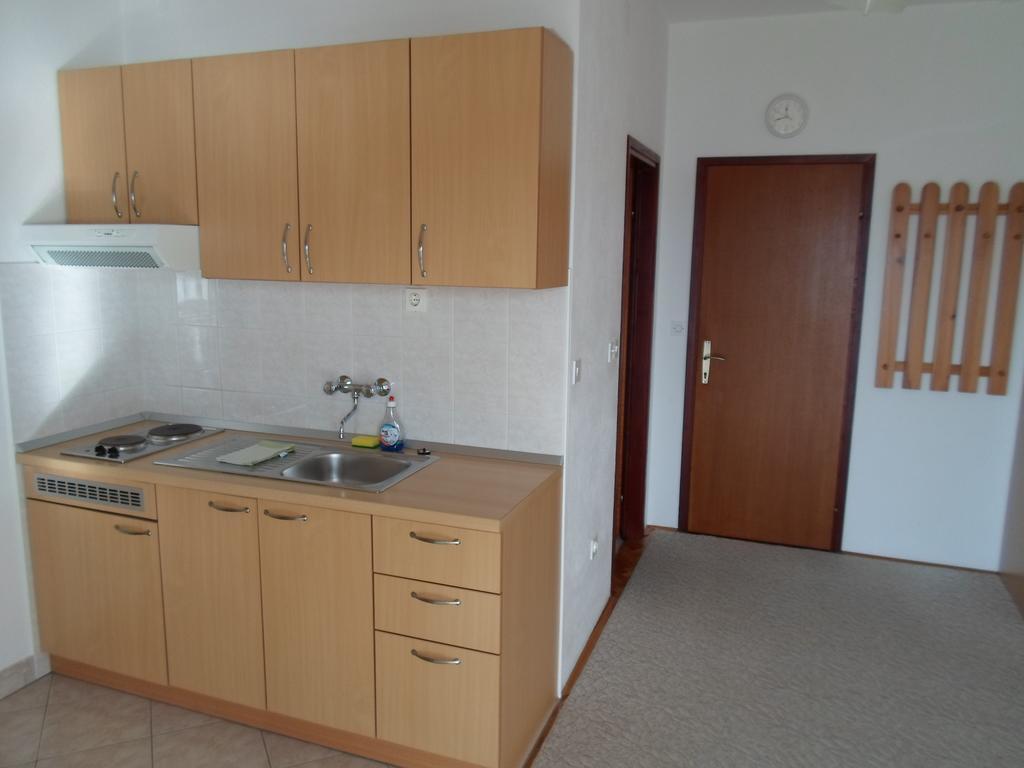 Apartment Branko Nin